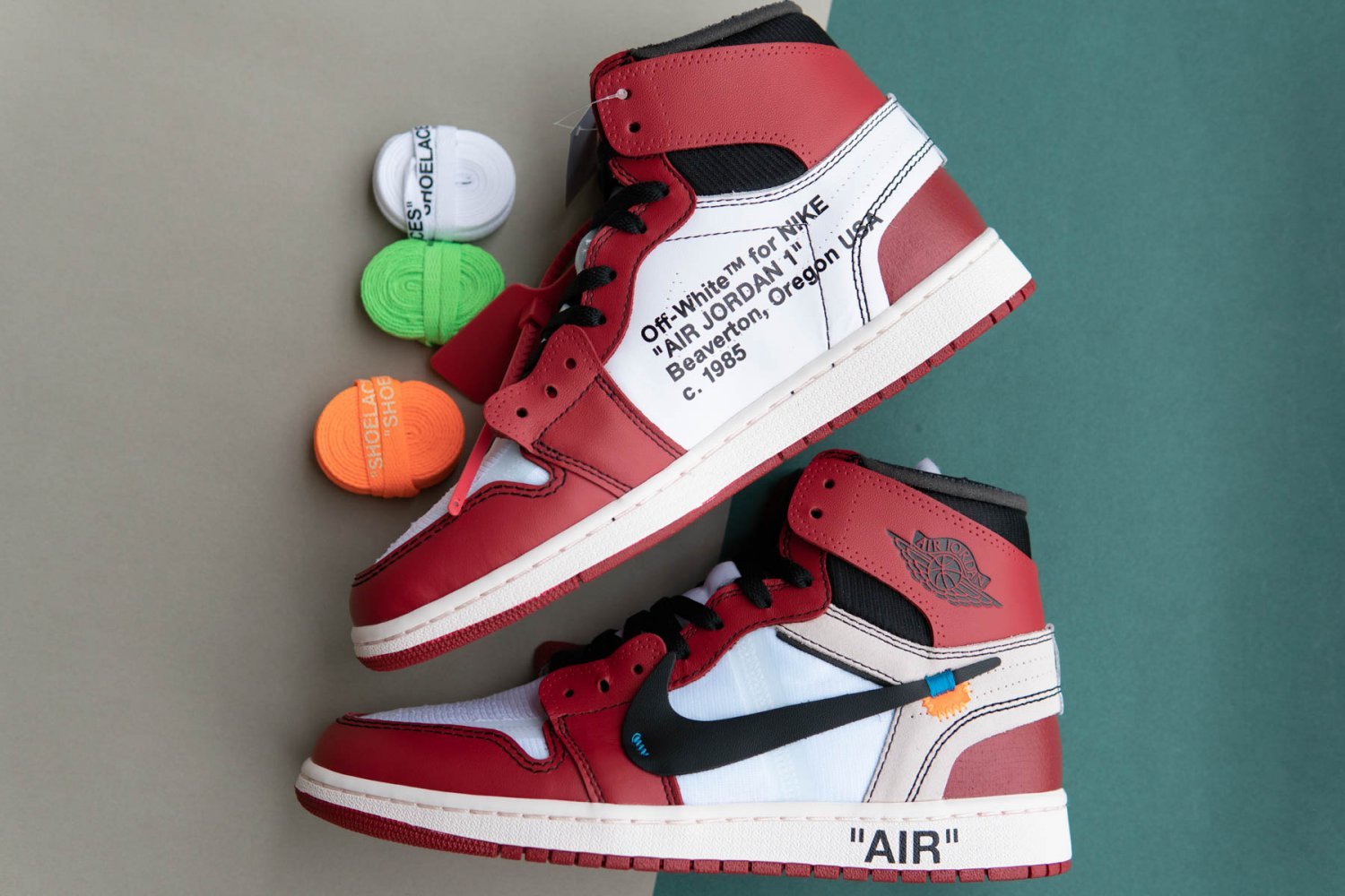 Jordan 1 Retro High Off-White Chicago