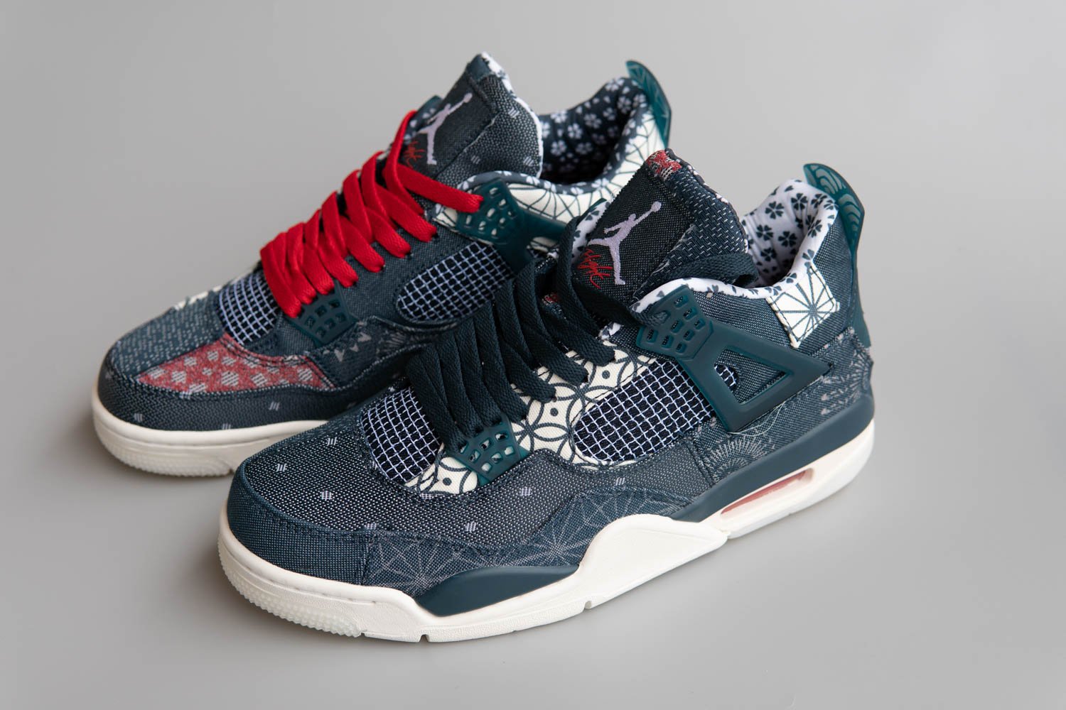 Jordan 4 SE Sashiko