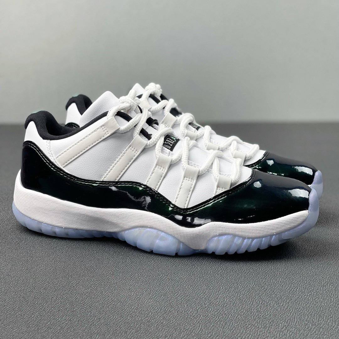 Jordan 11 Retro Low Iridescent