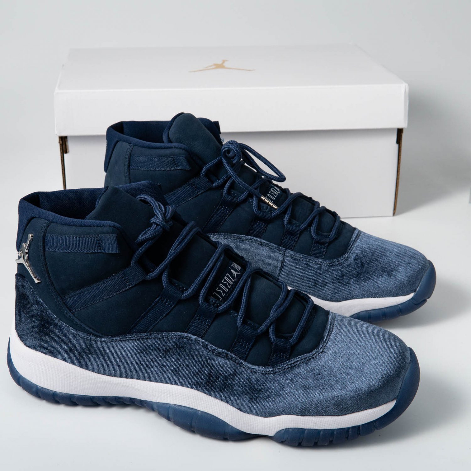 Jordan 11 Retro Midnight Navy
