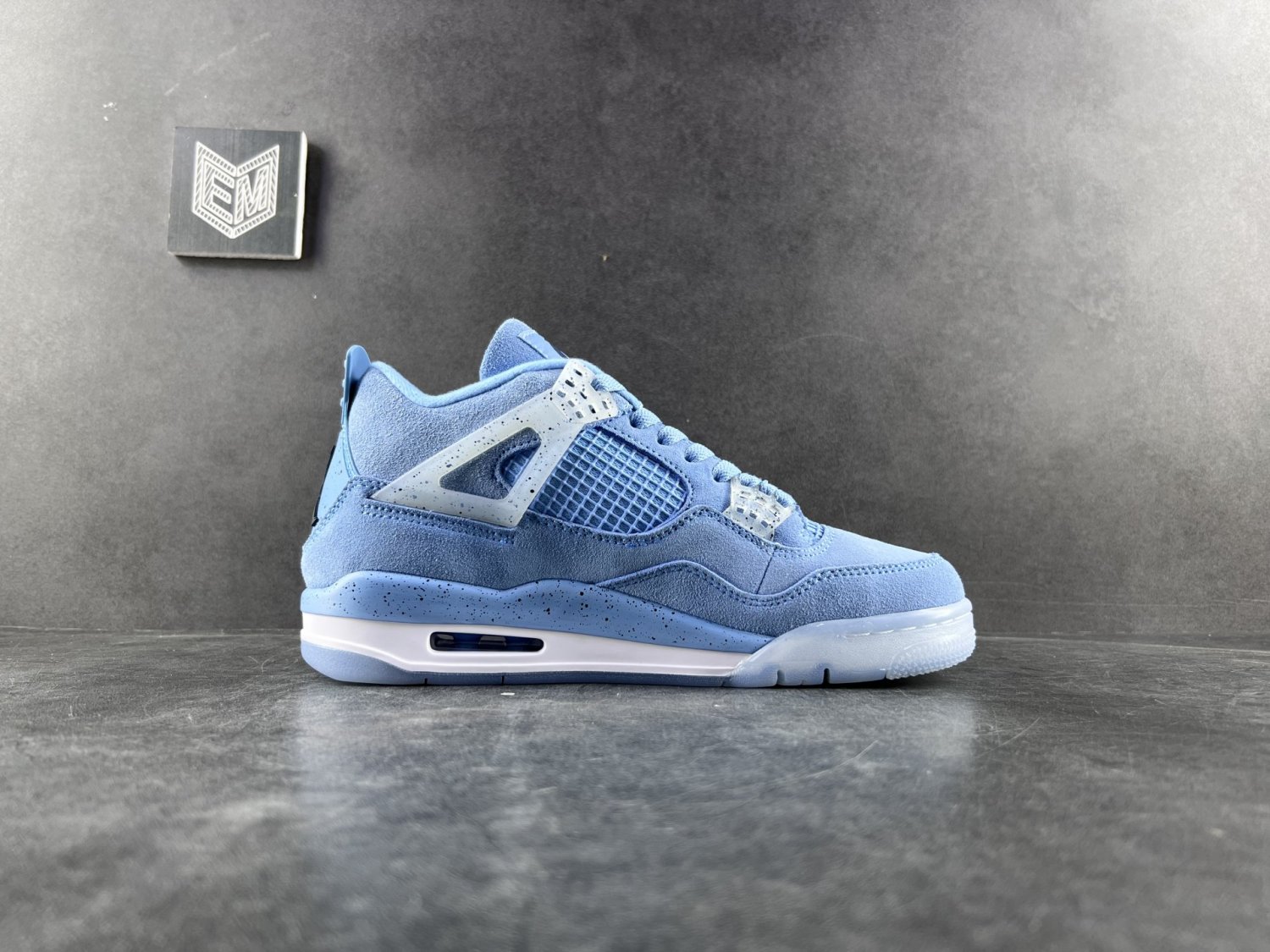 Men & Wmns Air Jordan 4 Retro UNC PE's