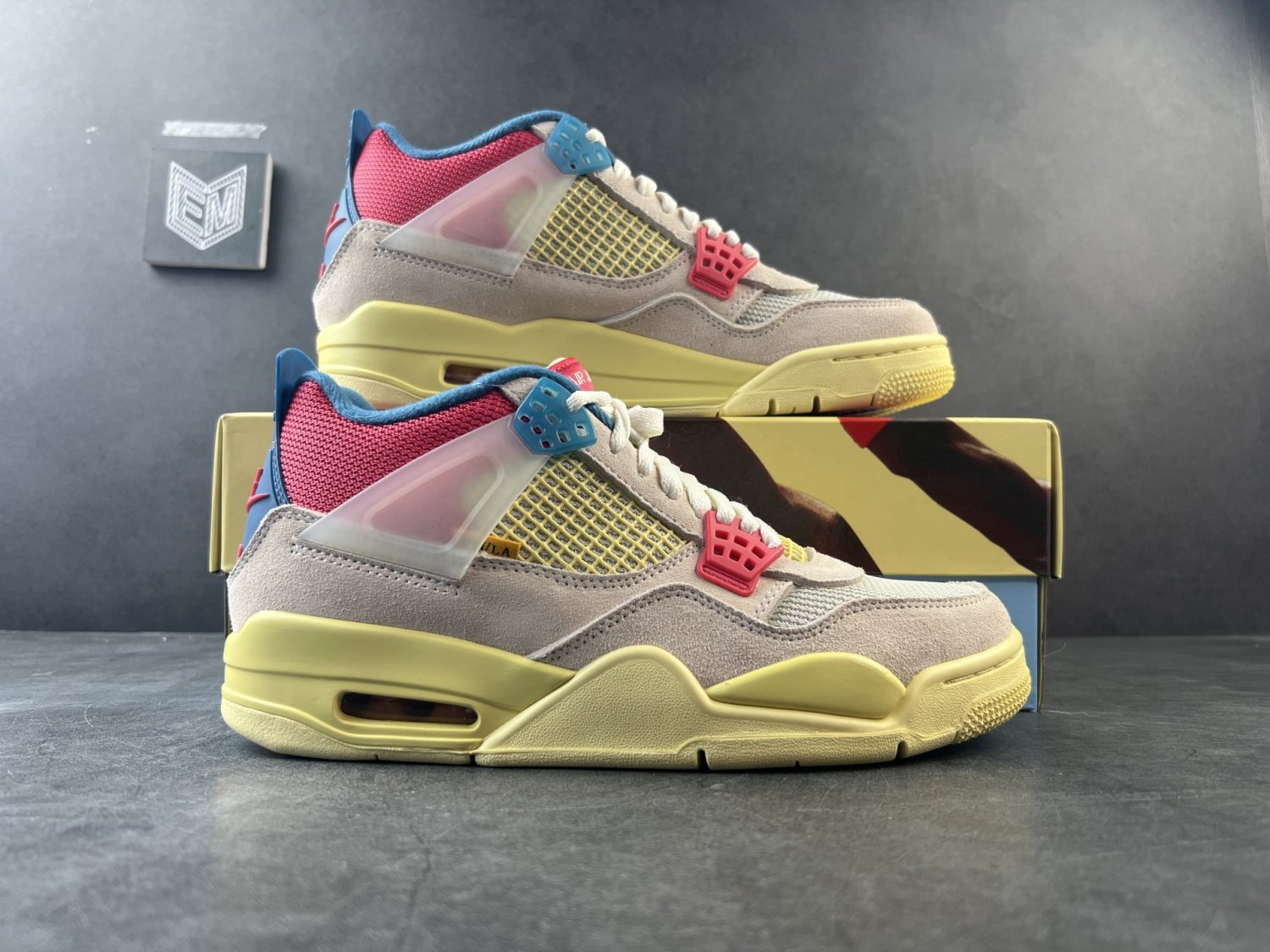 Men & Wmns Air Jordan 4 Retro Union Guava Ice
