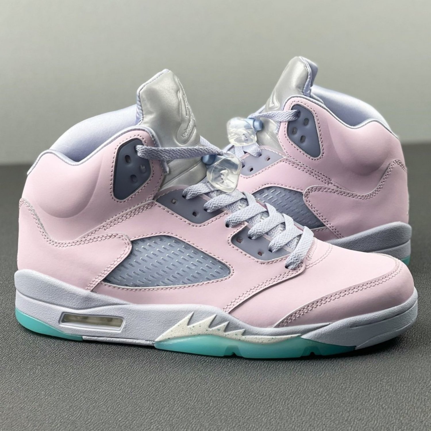 Men & Wmns Jordan 5 Easter Pink