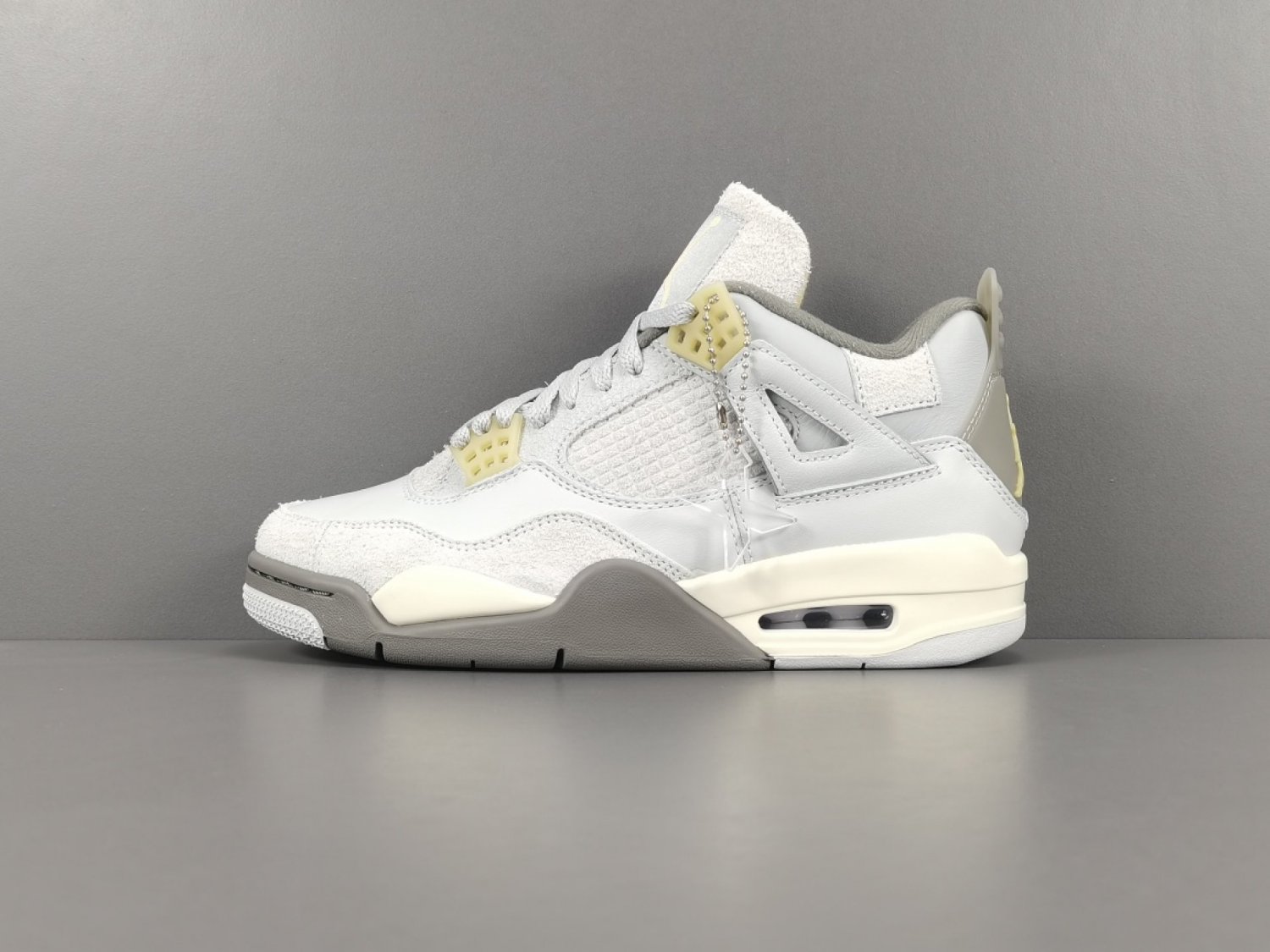 Men & Wmns Jordan 4 Retro SE Craft Photon Dust (GS)