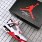 Men & Wmns Jordan 4 OG Fire Red (1989)