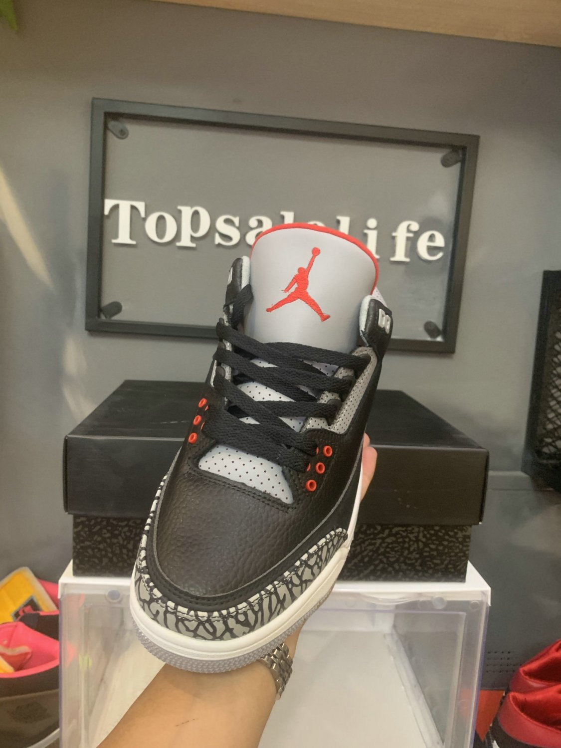 Men & Wmns Jordan 3 Retro Black Cement (2018)