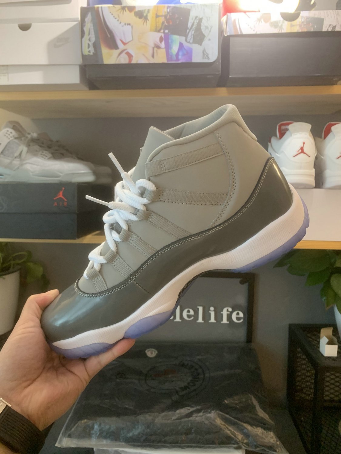 Men & Wmns Jordan 11 Retro Cool Grey (2021)