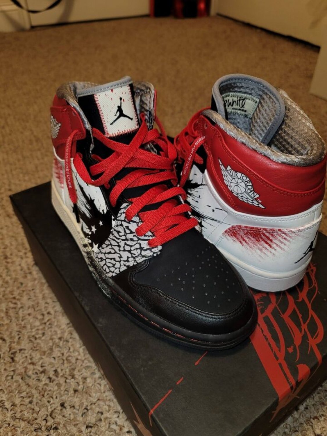 Men & Wmns Jordan 1 Retro Dave White Wings for the Future