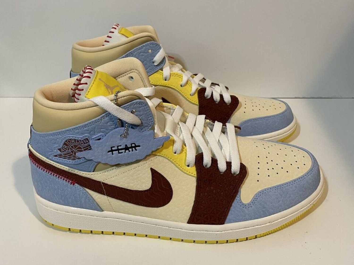 Men & Wmns Jordan 1 Mid SE Fearless Maison Chateau Rouge