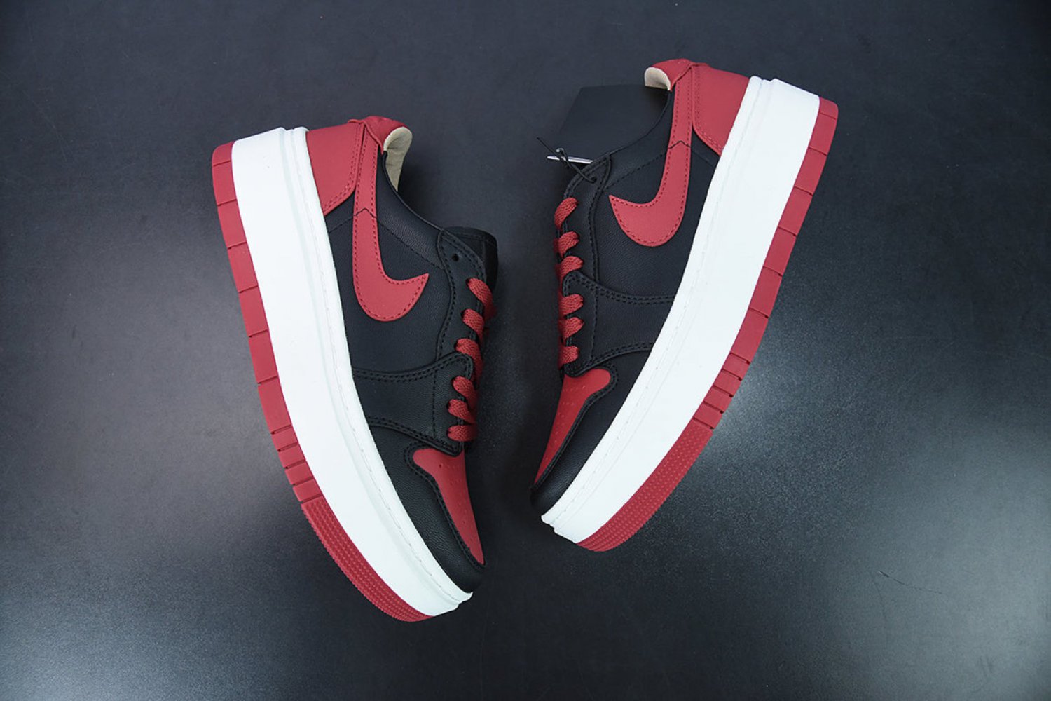 Men & Wmns Jordan 1 Elevate Low SE Bred