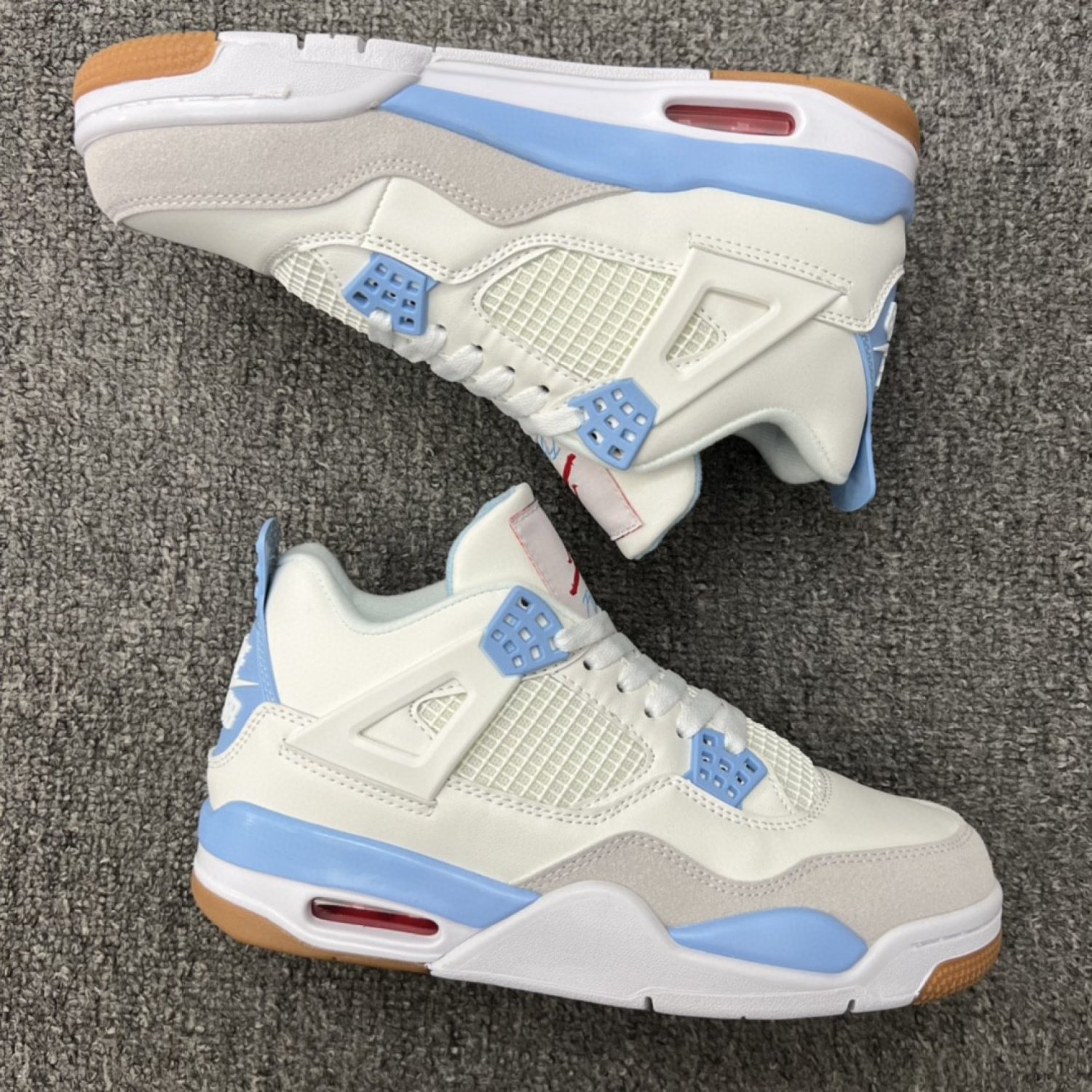 Men & Wmns Jordan 4 White Light Blue