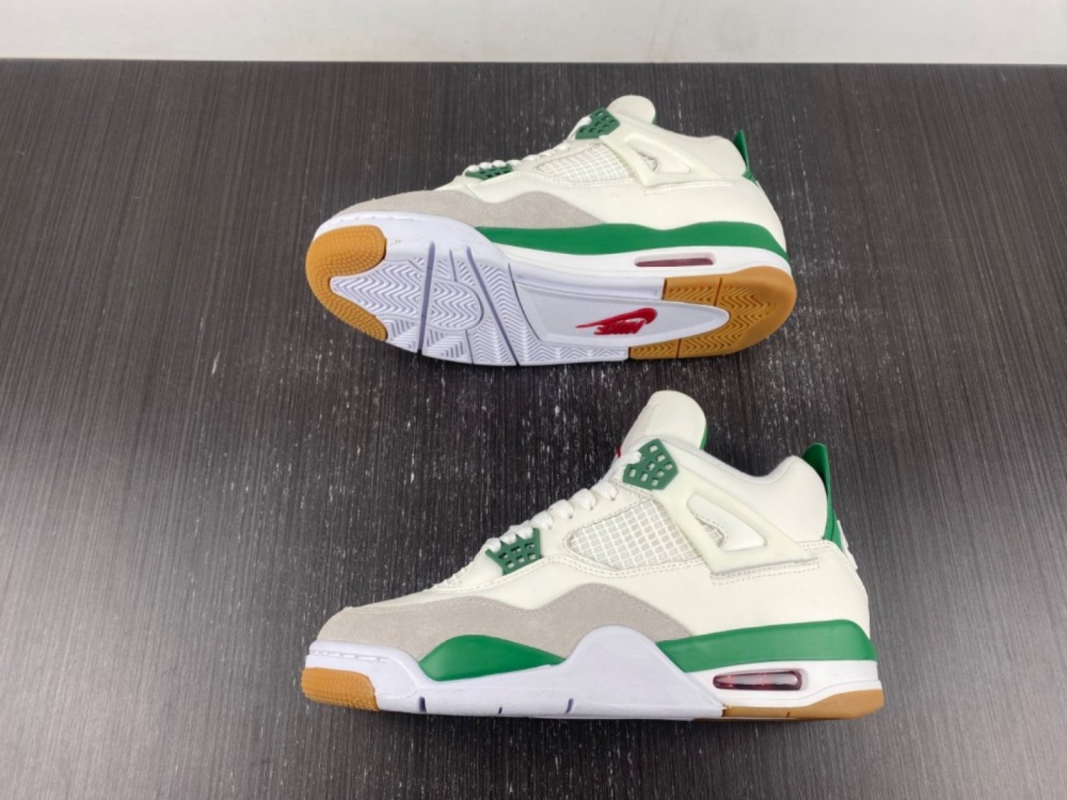 Men & Wmns Jordan 4 Sail Pine  Green  Neutral Grey White