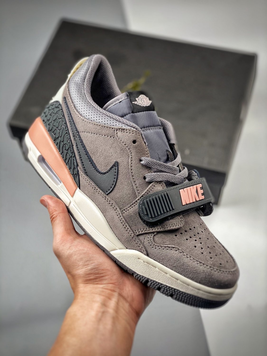 Men & Wmns Jordan Legacy 312 Low Gunsmoke Coral Stardust