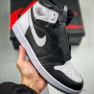 Men & Wmns Jordan 1 Retro High OG Black White_1