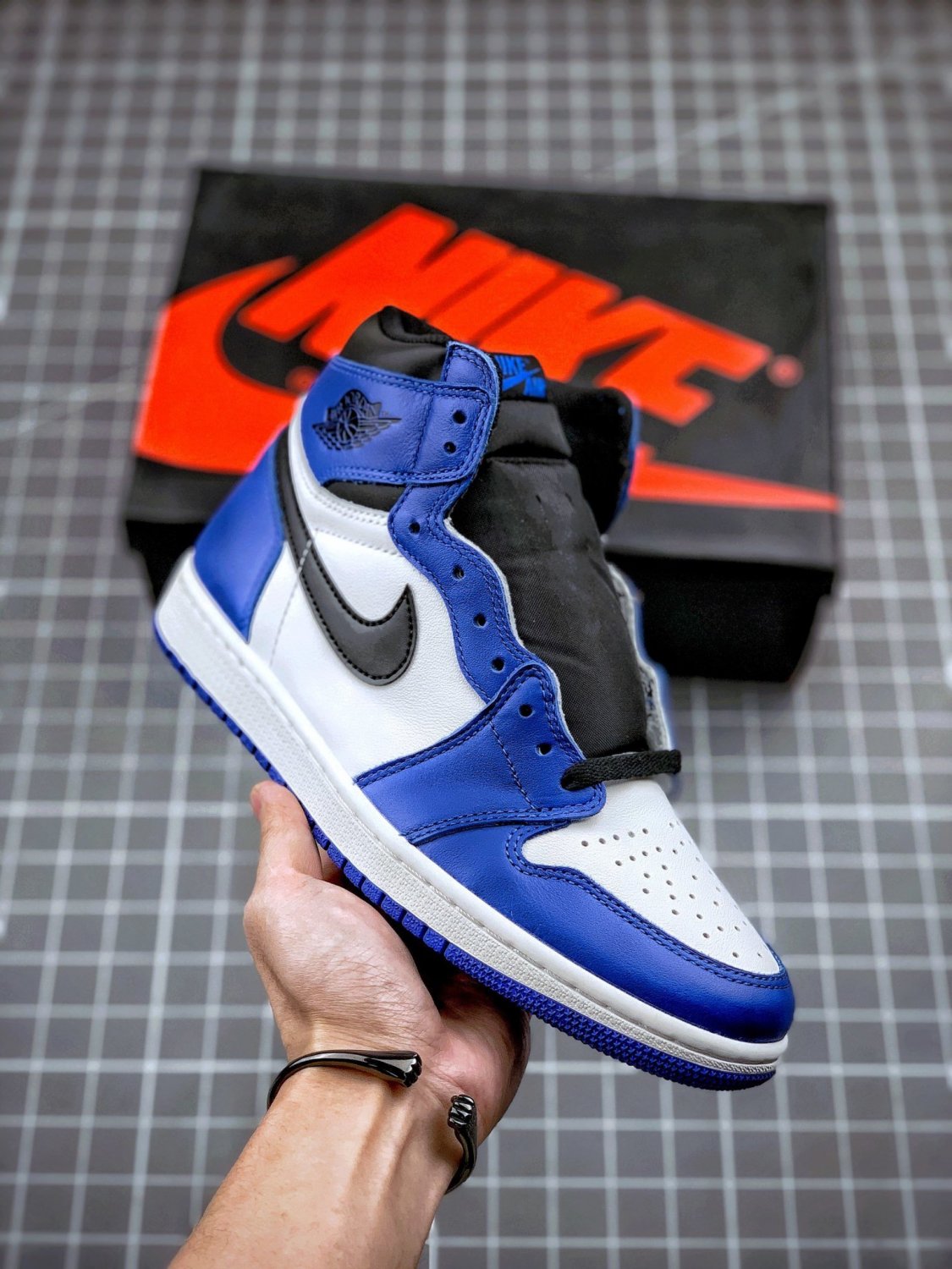 Men & Wmns jordan 1 retro high og game royal