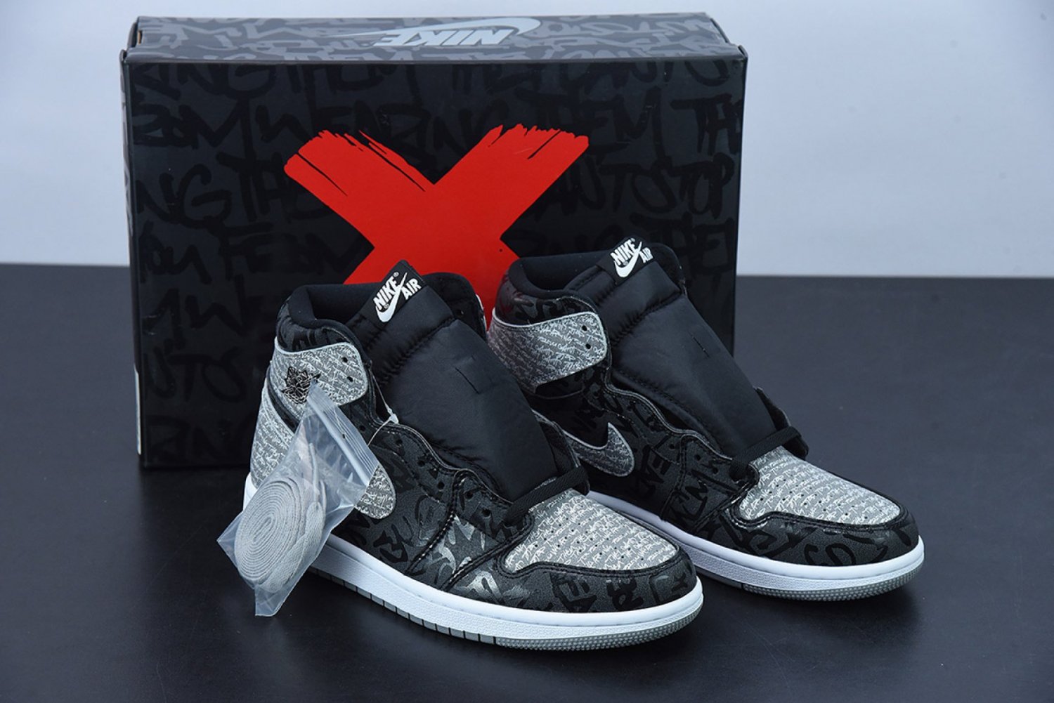 Men & Wmns Jordan 1 Retro High OG Rebellionaire