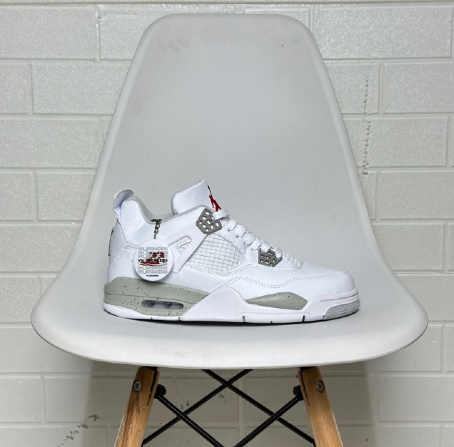 Men & Wmns Jordan 4 Retro White Oreo