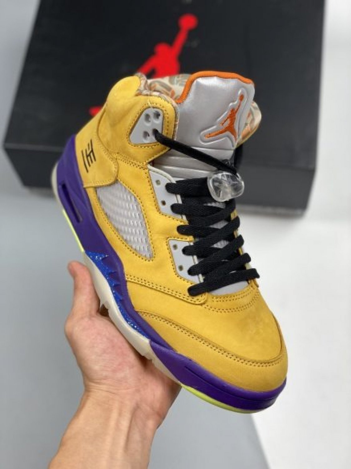 Men & Wmns Jordan 5 Retro What The