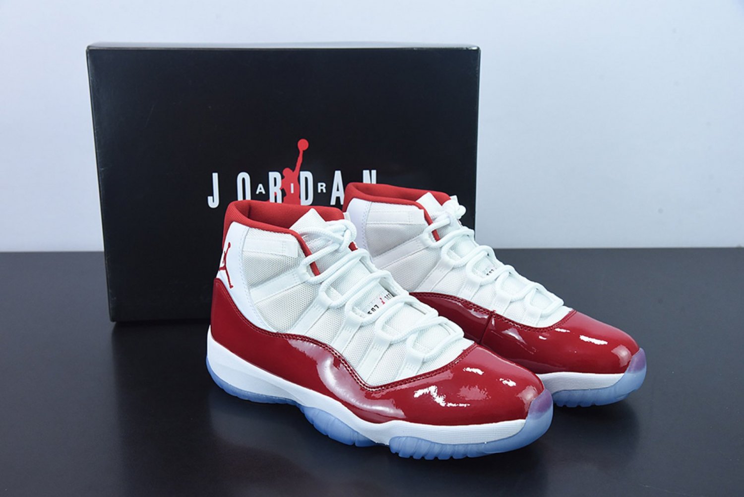 Men & Wmns Jordan 11 Retro Cherry