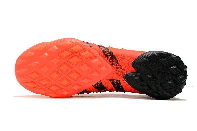 Men's& woman'sPredator Freak.1 Low TF Meteorite - Red  Black