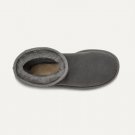 Women's UGG  Classic Short II