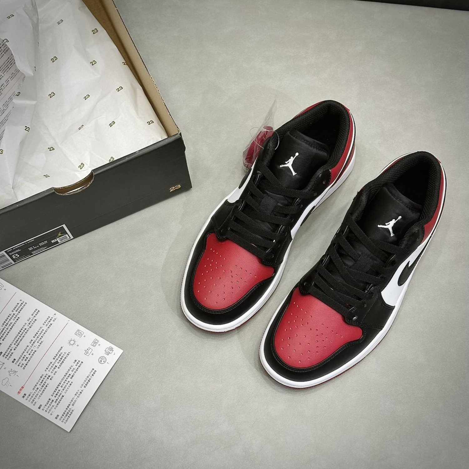 Air Jordan 1 Low 'Bred Toe'