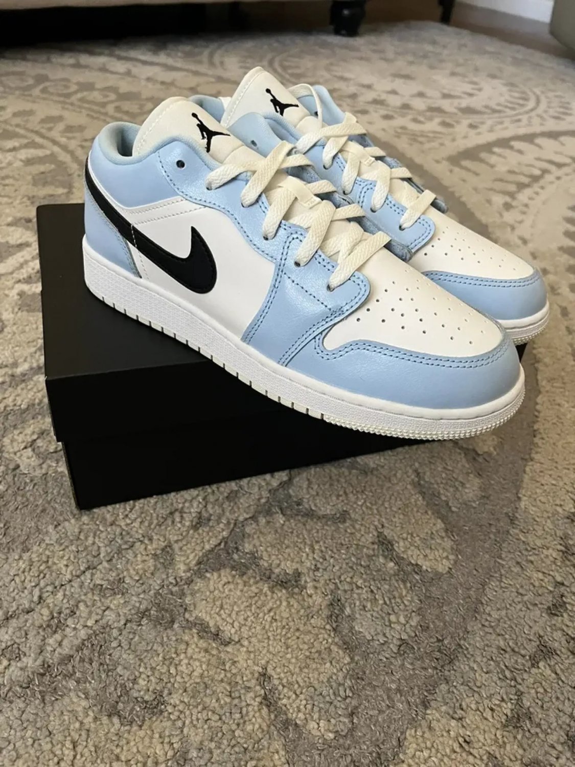 Air Jordan 1 Low 'Ice Blue Black White'