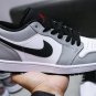 Air Jordan 1 Low 'Light Smoke Grey'