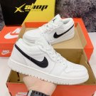 Air Jordan 1 Low 'White Black Stripe'