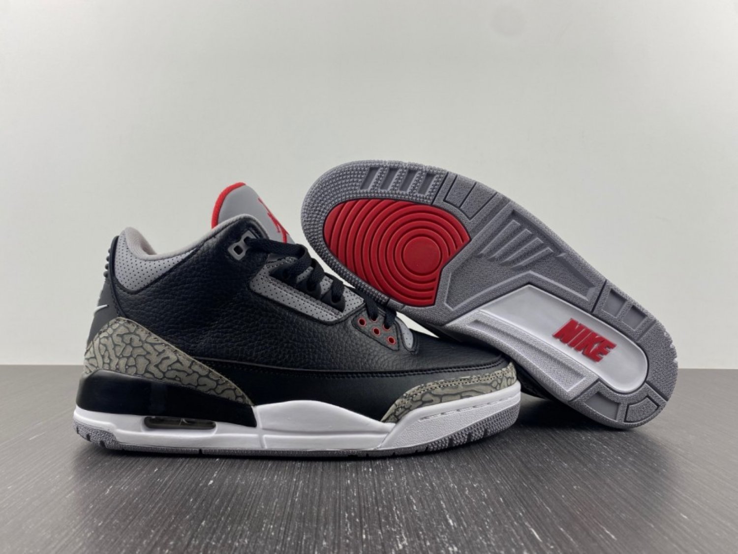 Air Jordan 3 OG Black Cement
