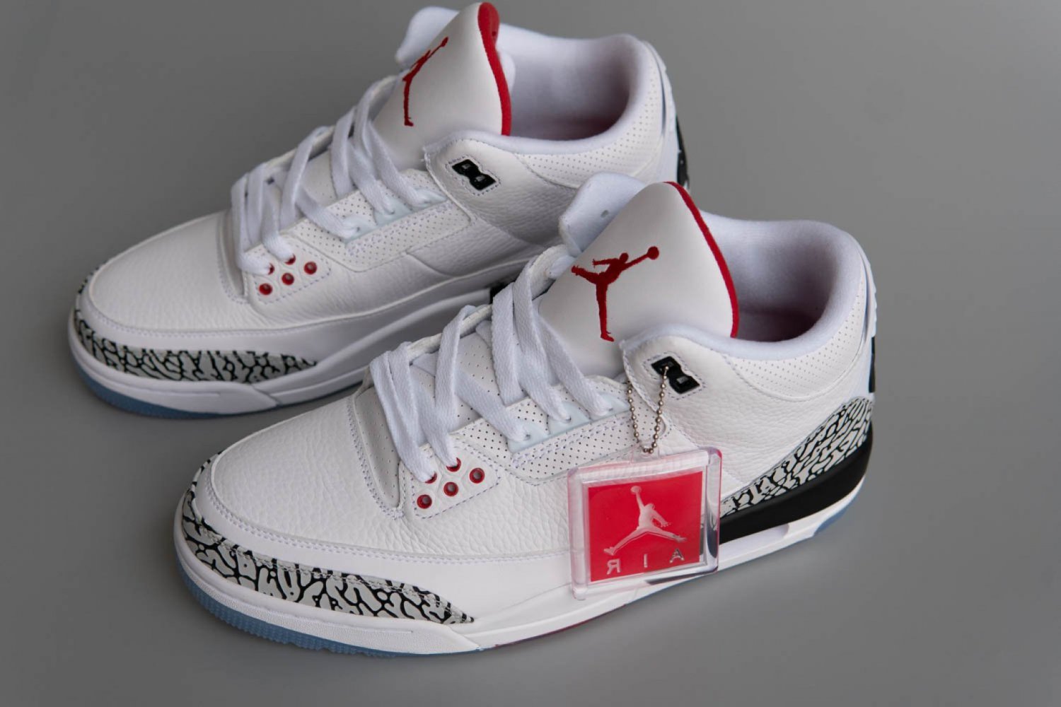 Air Jordan 3 Retro Free Throw Line White Cement