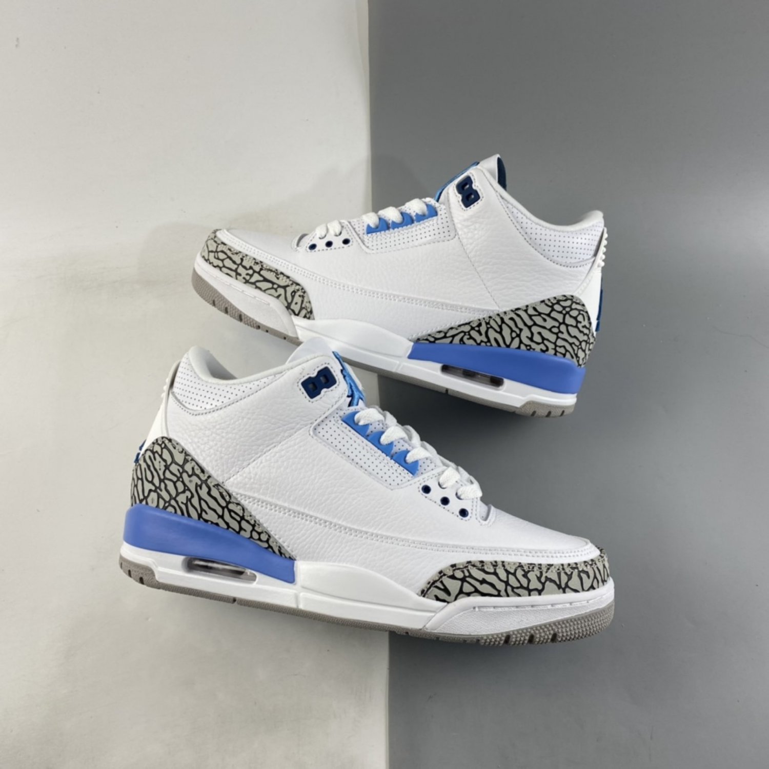 Air Jordan 3 UNC White Valor Blue Tech Grey