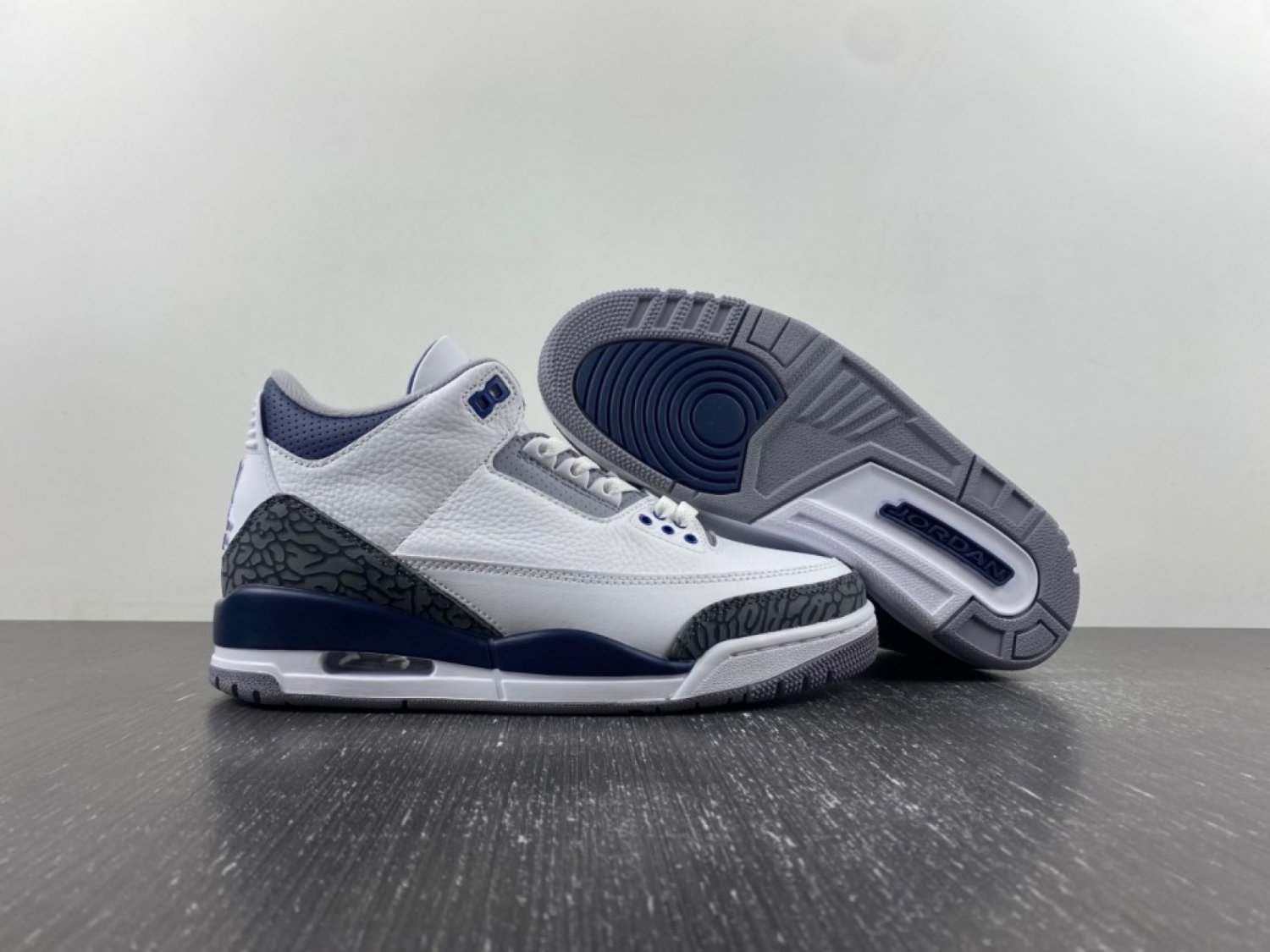 Air Jordan 3 White Midnight Navy Cement Grey Black