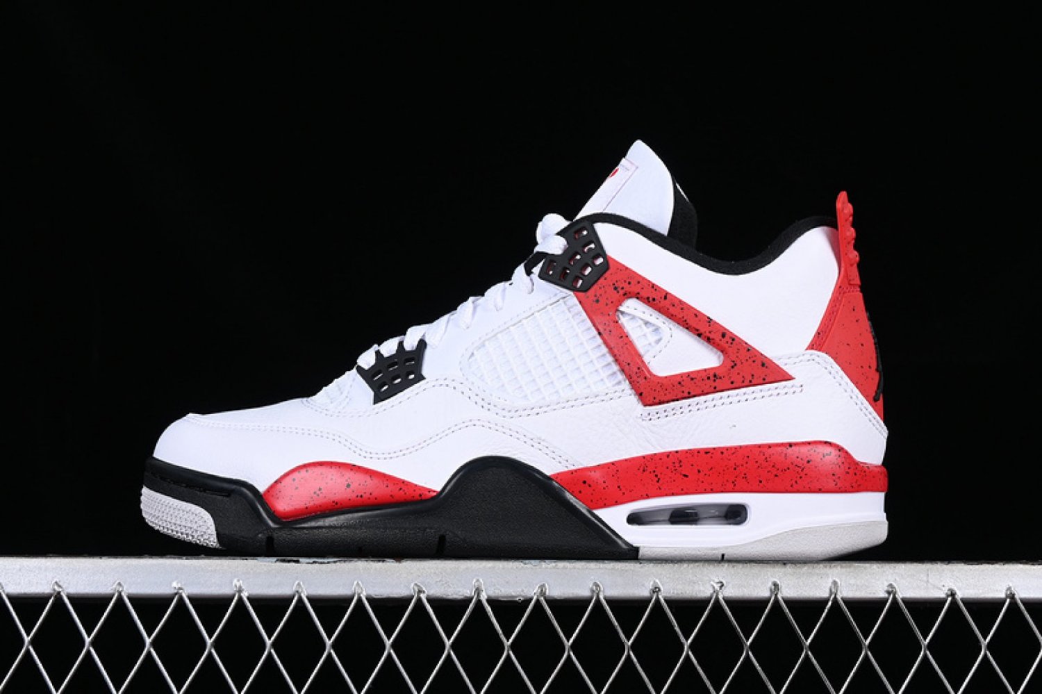 AIR JORDAN 4 RED CEMENT WHITEREDBLACK