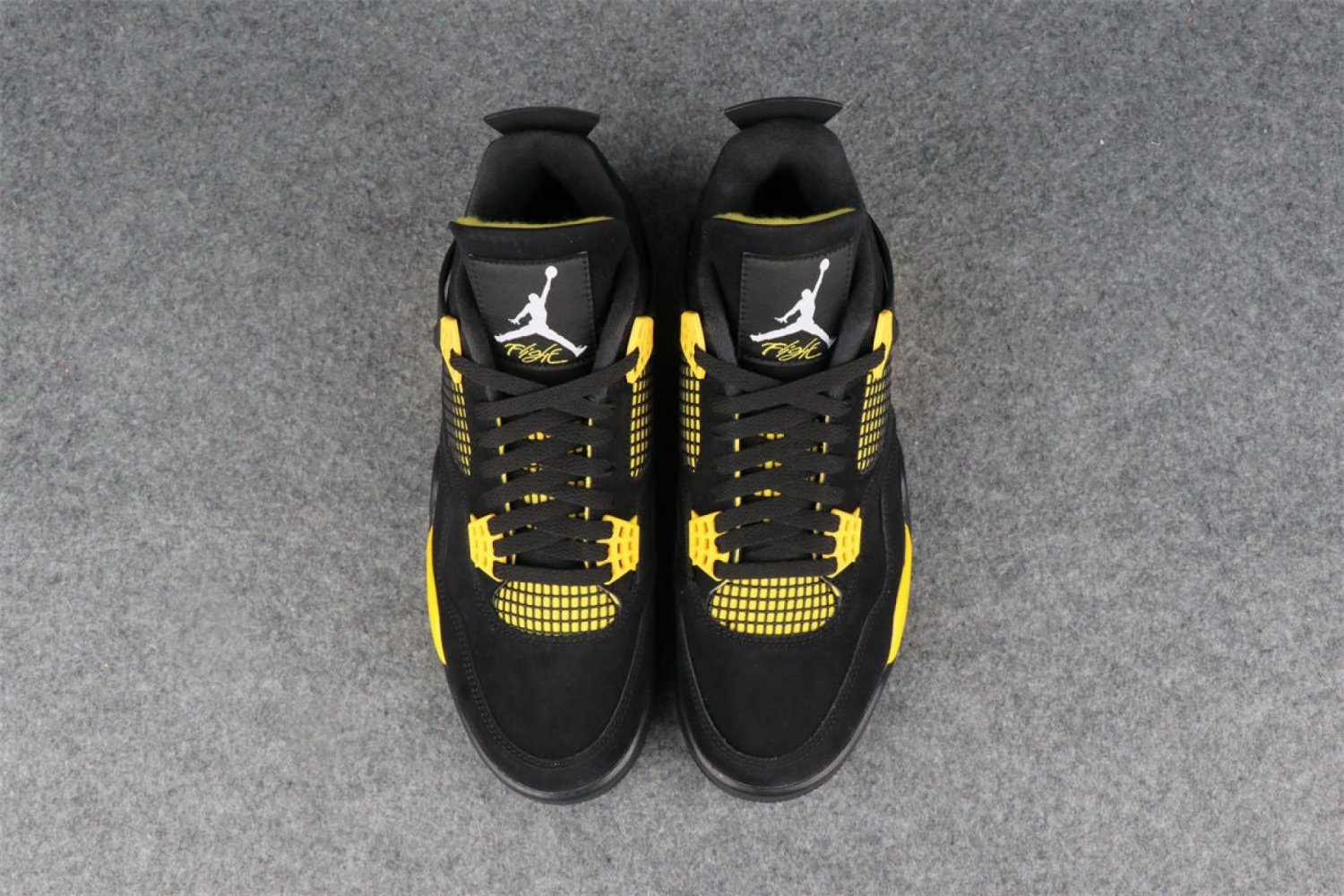 Air Jordan 4 Retro Thunder Yellow