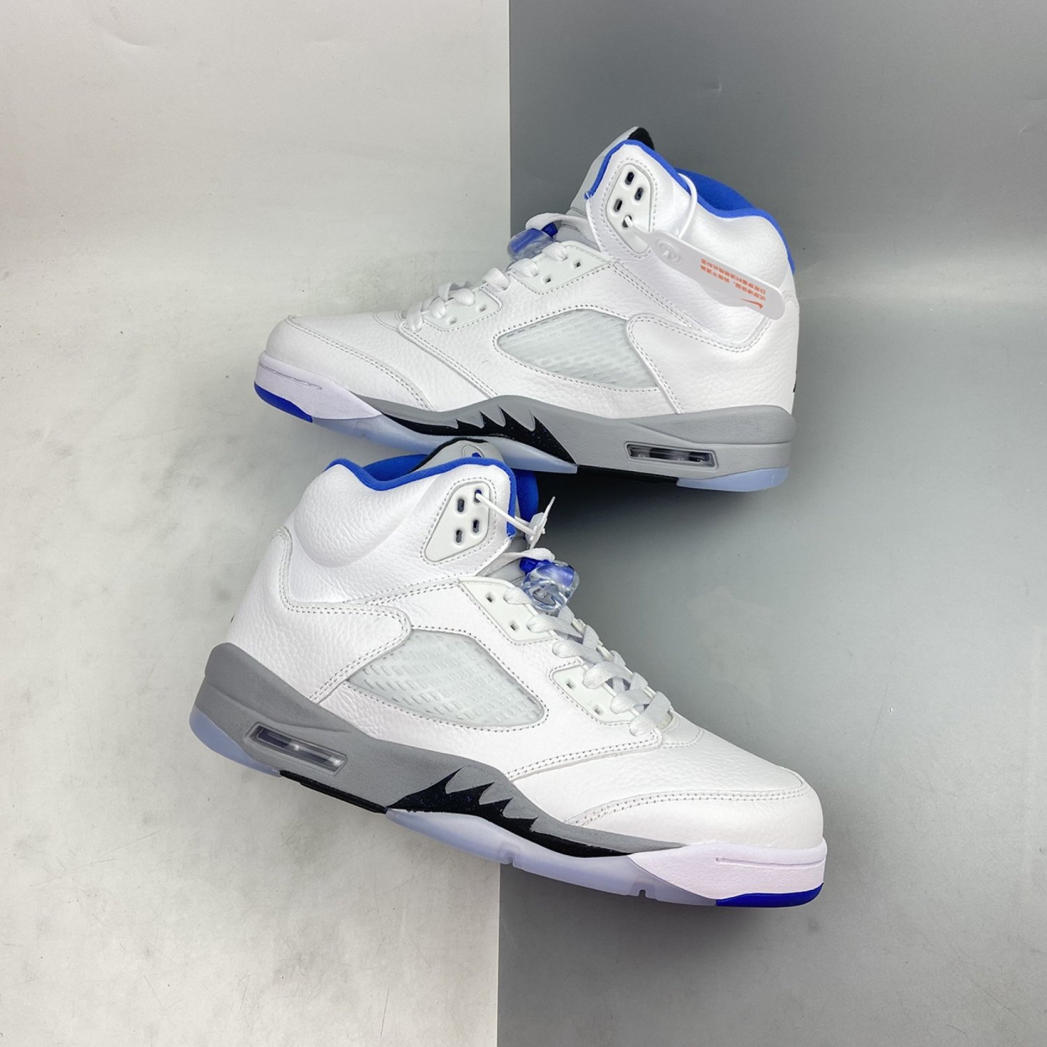Air Jordan 5 Retro White Stealth Black Hyper Royal