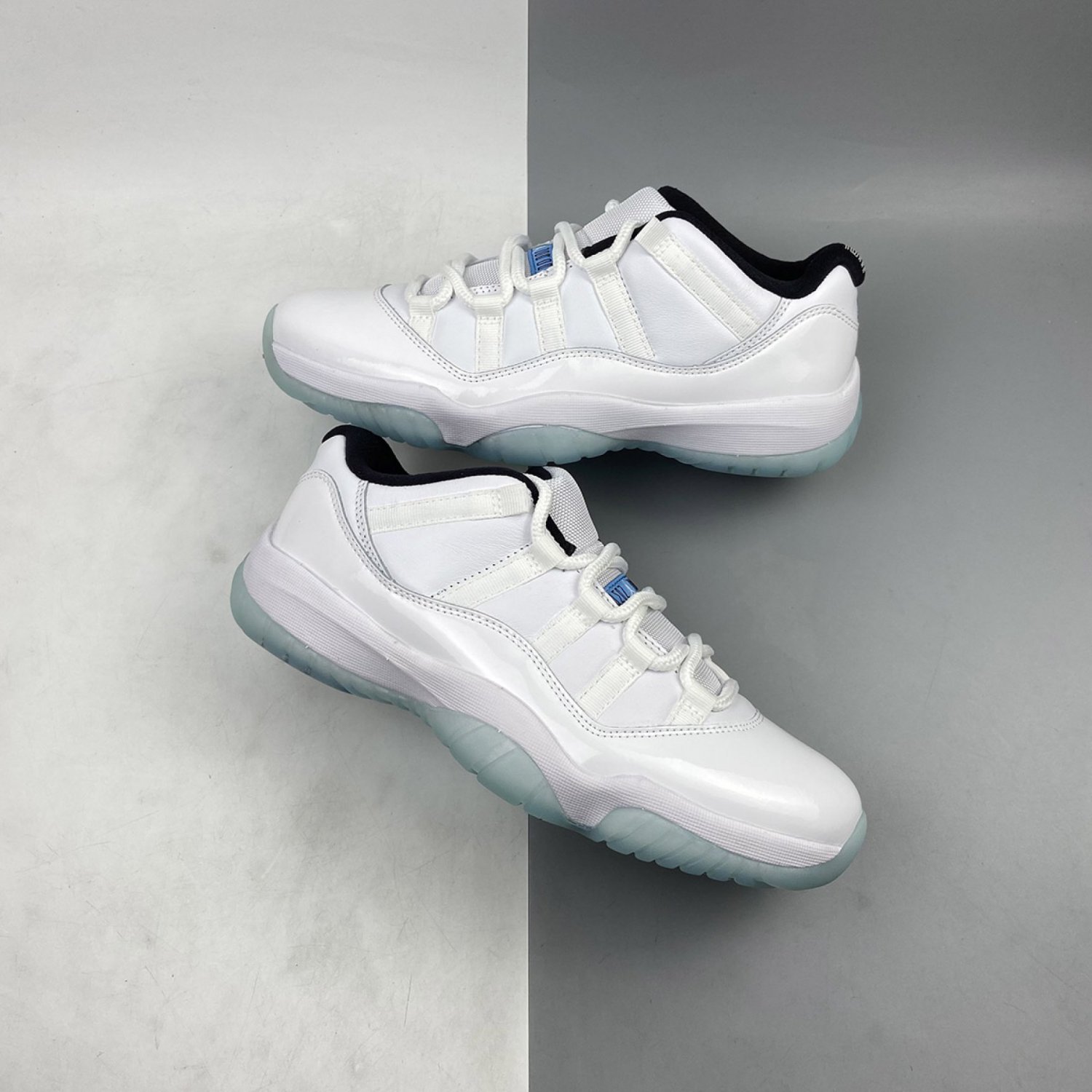 Air Jordan 11 Low White Black Legend Blue