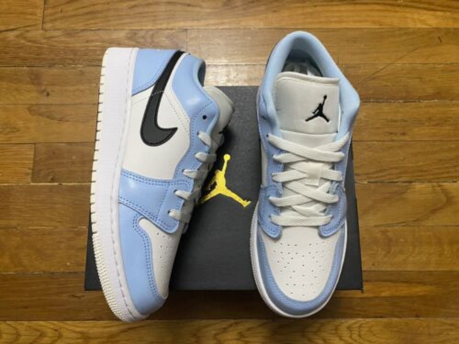 Jordan 1 Low Iced Blue