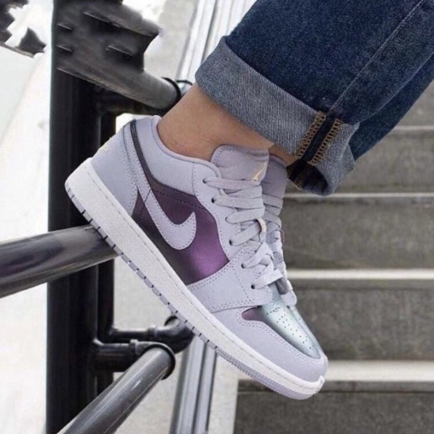 Jordan 1 Low Oxygen Purple