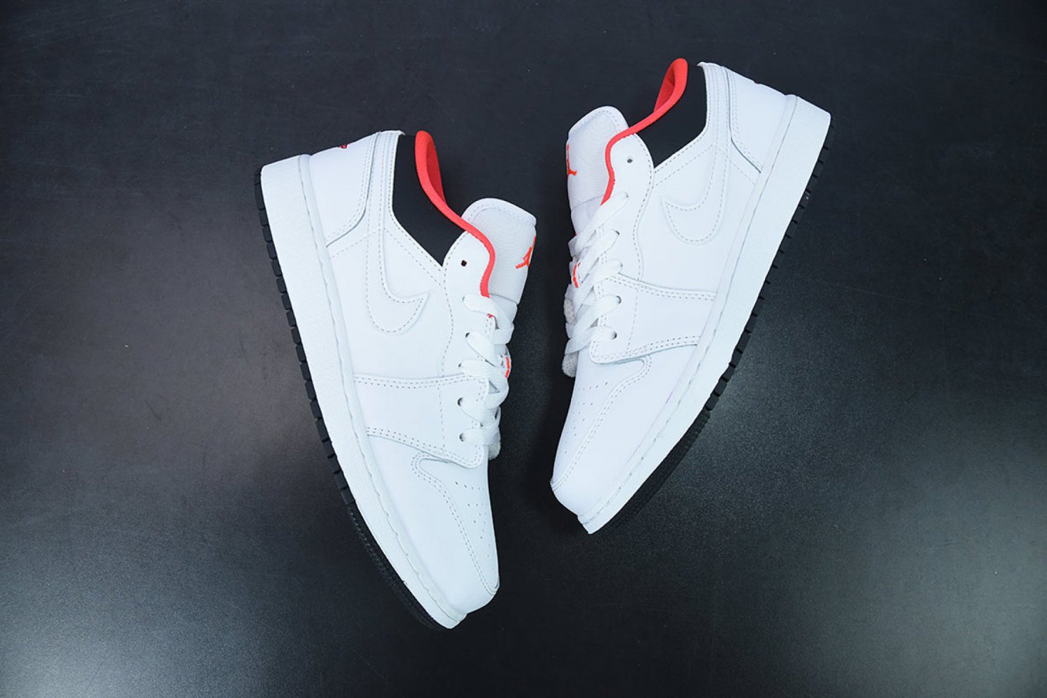 Jordan 1 Low White Red Black