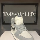 Jordan 1 Retro High Dior sneakers