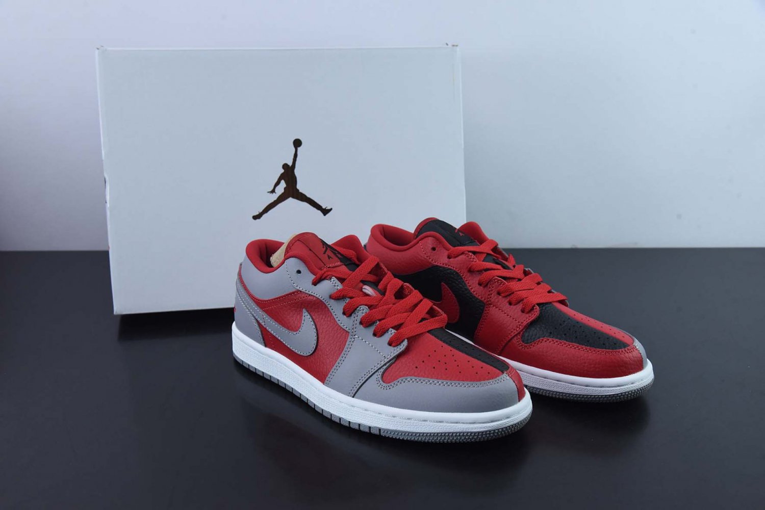 Jordan 1 Retro Low Split