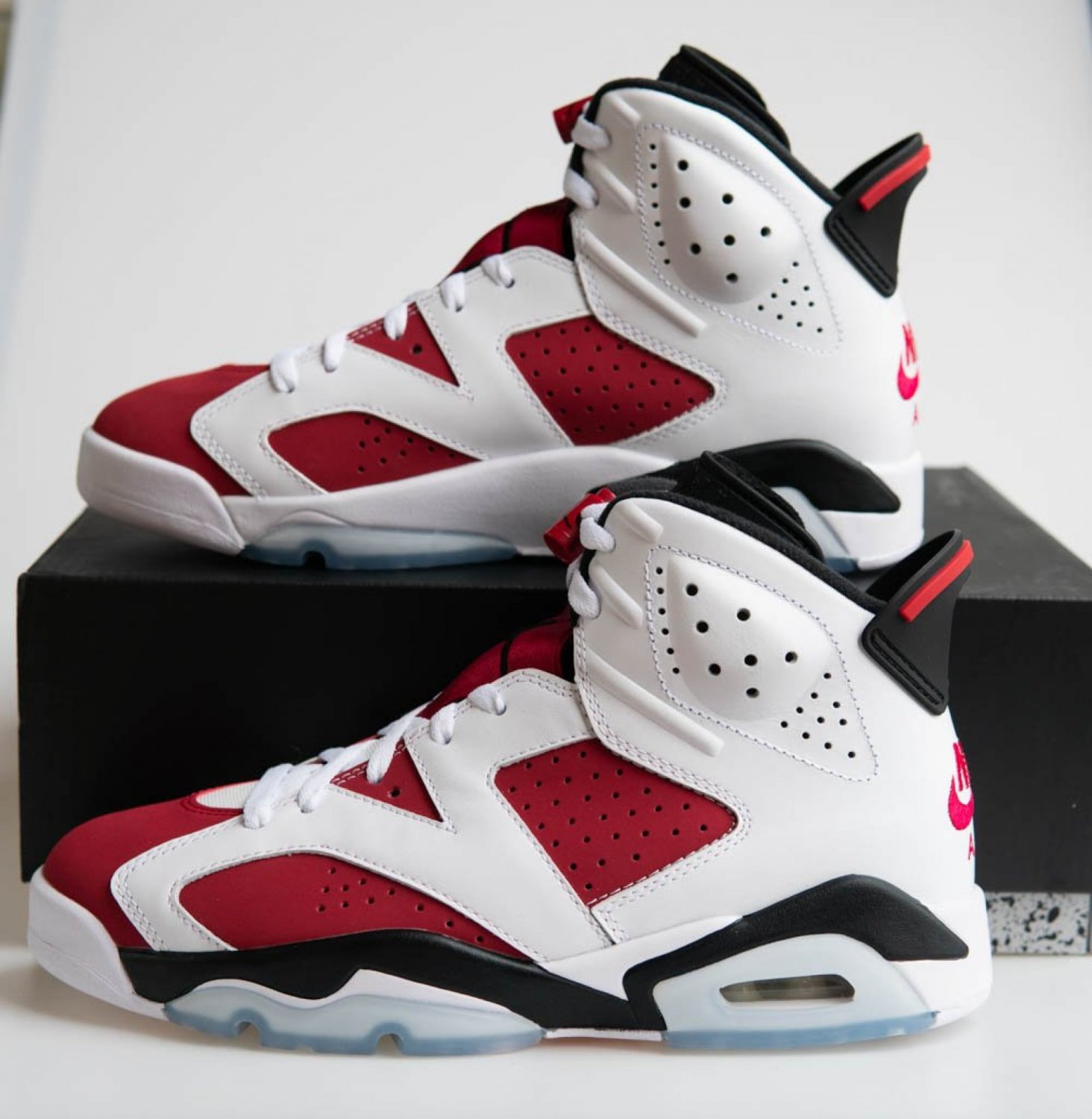 Jordan 6 Retro Carmine