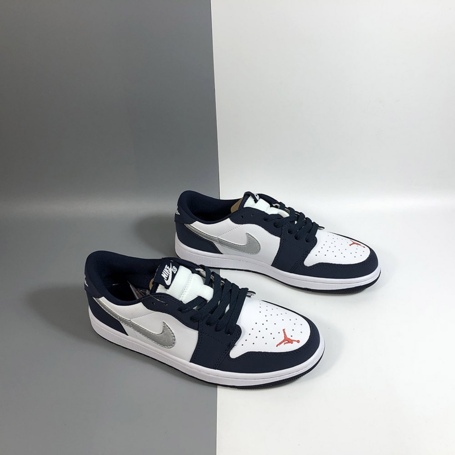 Nike Air Jordan 1 Low SB Midnight Navy 2019