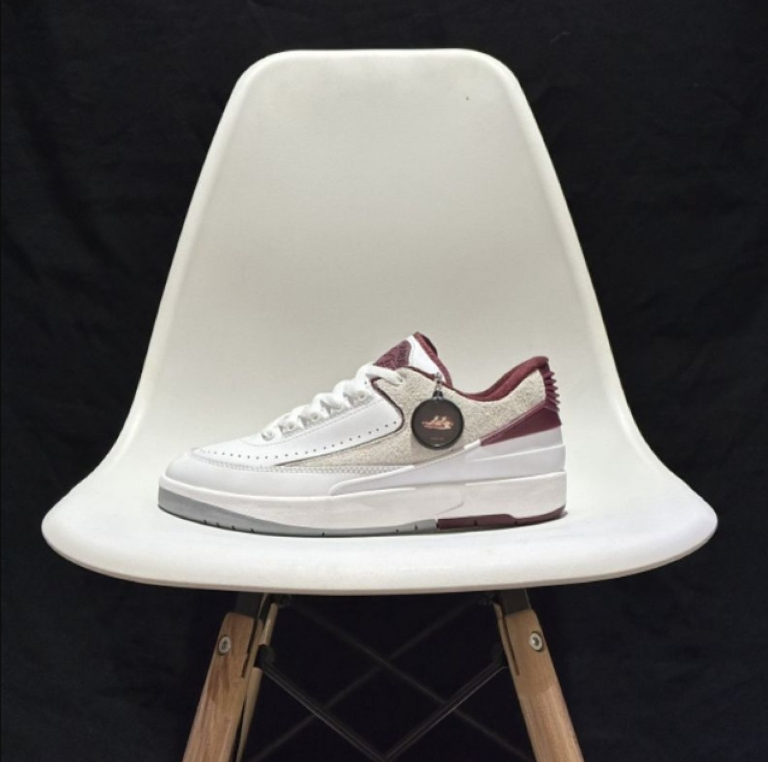 Nike Air Jordan 2 Retro Low White Maroon
