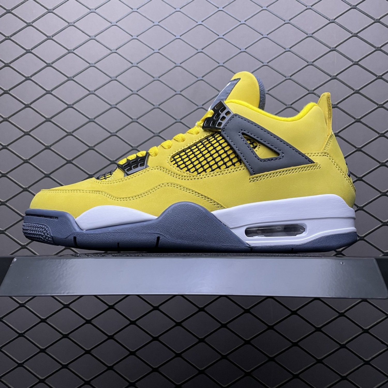 Nike Air Jordan 4 AJ4 Retro  Lightning