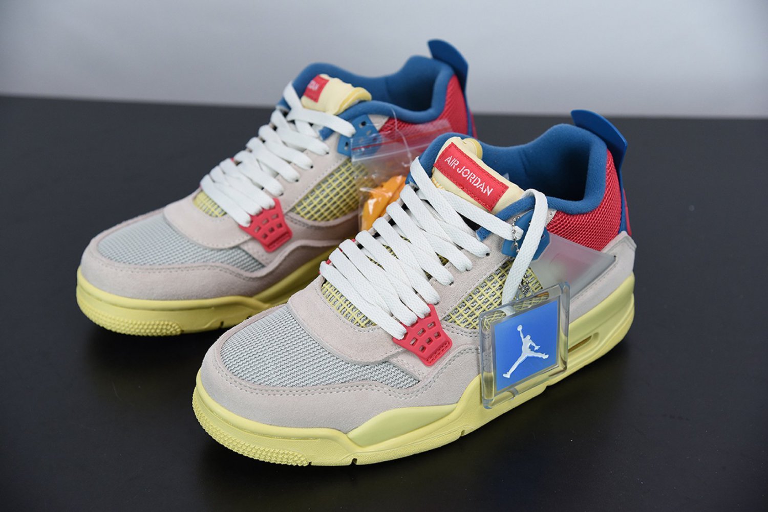 Nike Air Jordan 4 Retro Union Ice Guava