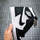 nike air jordan 1 retro high black white