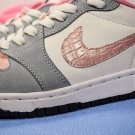Jordan 1 Low Retro “Lilly”
