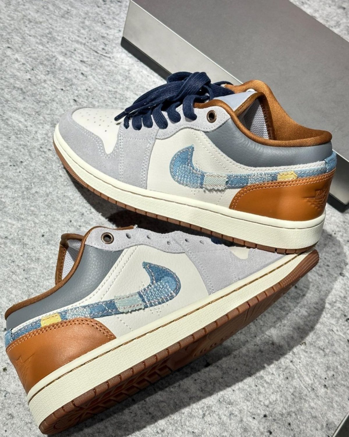 Jordan 1 Low SE &acirc;��Phantom Denim Swoosh&acirc;��